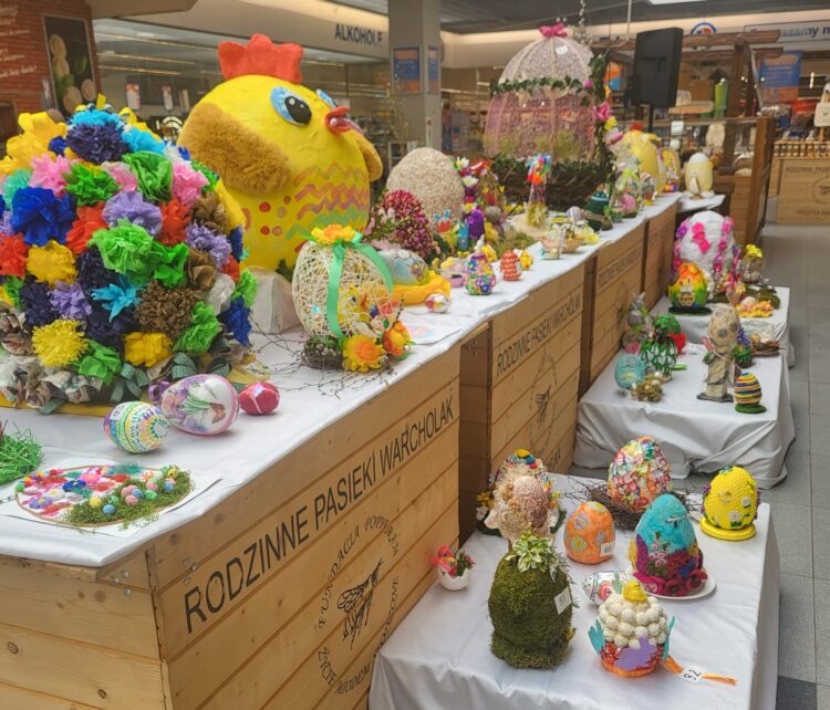 Palmy wielkanocne, konkurs i wystawa w Mielcu