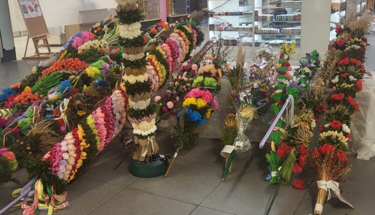 Wystawa wielkanocnych palm i pisanek w Mielcu