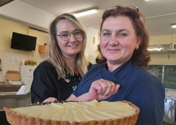 Jak zabielić zupę i upiec smaczny sernik?