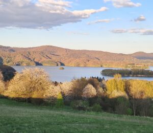 W górach wiosennie i ciepło (zdjęcia) - Polskie Radio Rzeszów