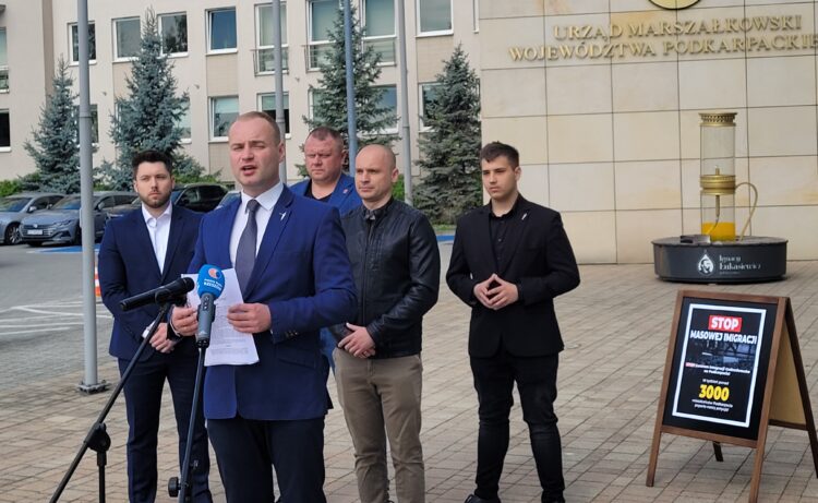 Petycja „Stop masowej imigracji”