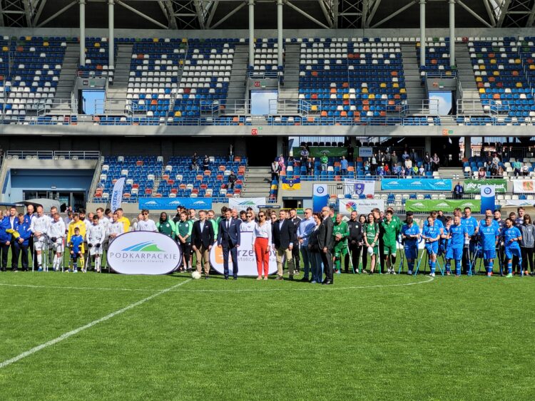 Dwie porażki Stali Rzeszów