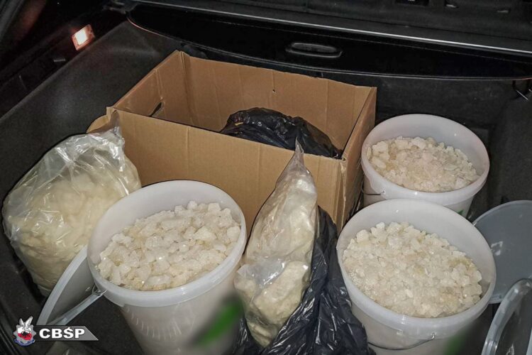 Policjanci Centralnego Biura Śledczego zatrzymali handlarzy narkotyków 1 - Polskie Radio Rzeszów Policjanci Centralnego Biura Śledczego zatrzymali handlarzy narkotyków