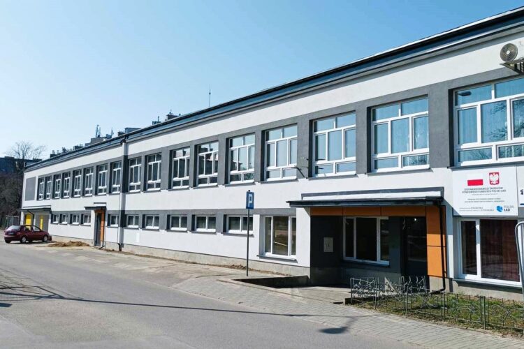 Centrum Kształcenia Zawodowego w Jaśle z nowym wyposażeniem 1 - Polskie Radio Rzeszów Centrum Kształcenia Zawodowego w Jaśle z nowym wyposażeniem