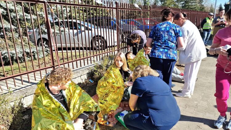 Ćwiczenia ewakuacyjne w szpitalu w Mielcu. Sprawdzono gotowość służb i personelu medycznego