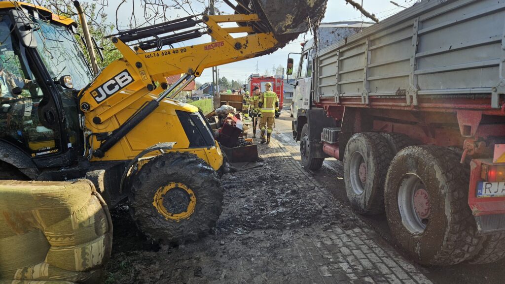 Sytuacja w powiecie jarosławskim po nawałnicy. Nasze relacje i zdjęcia (aktualizacja) - Polskie Radio Rzeszów