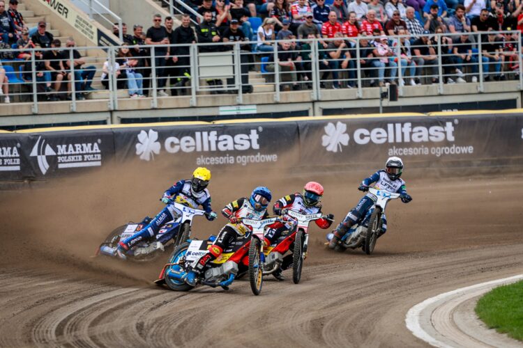 Cellfast Wilki Krosno wygrały z faworytem ligi