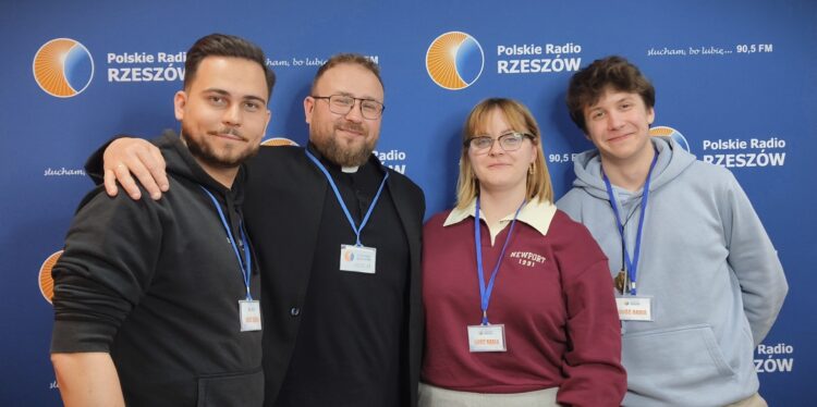 Przedstawiciele KSM o papieżu Franciszku i wakacyjnych wyzwaniach