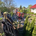 Pożar drewnianego budynku w Sieteszy: Strażacy w akcji - Polskie Radio Rzeszów