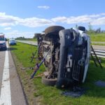 Wypadek na A4: Dachowanie busa w Chłopicach 2 - Polskie Radio Rzeszów Wypadek na A4: Dachowanie busa w Chłopicach - Polskie Radio Rzeszów