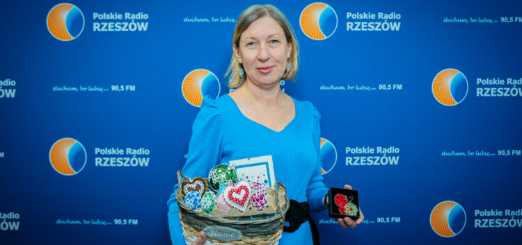 Rękodzieło Koronki Frywolitkowej