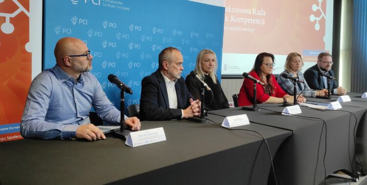 W Rzeszowie ruszyła Sektorowa Rada ds. Kompetencji w Przemyśle Lotniczym 1 - Polskie Radio Rzeszów W Rzeszowie ruszyła Sektorowa Rada ds. Kompetencji w Przemyśle Lotniczym