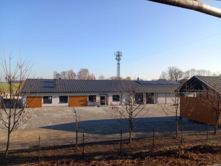 Baranów Sandomierski z nowoczesną siedzibą GZUP po gruntownej przebudowie