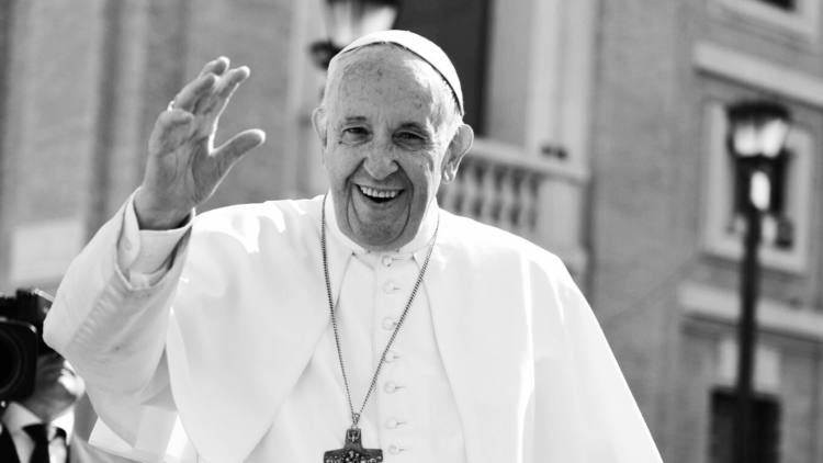 Papież Franciszek nie żyje. Pierwsze komentarze i refleksje