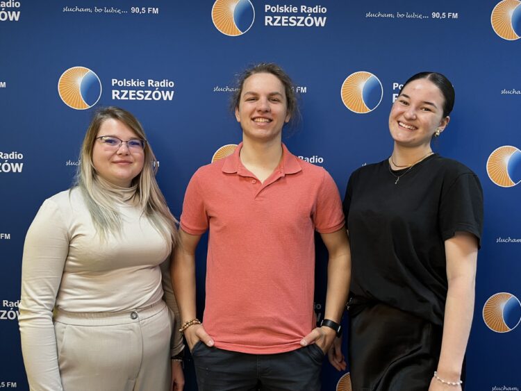 Pontyfikat Papieża Franciszka oczami młodego pokolenia