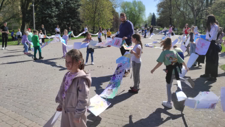 Najdłuższa Książka Świata znów powstała w Rzeszowie (zdjęcia)