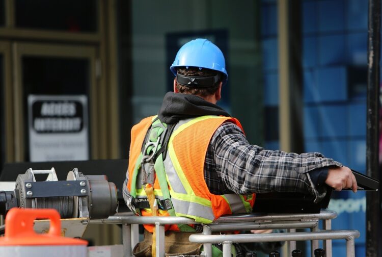 Nowa hala na tarnobrzeskiej strefie