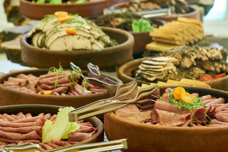 Świąteczne wydatki Polaków, raport