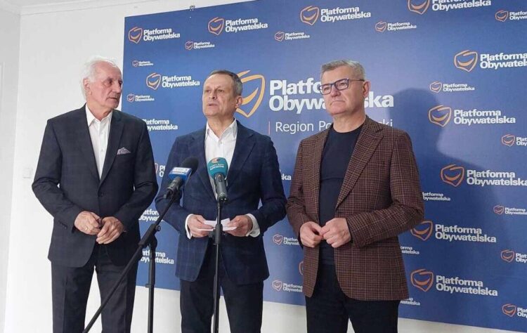 Politycy KO na temat migracji oraz centrów integracyjnych