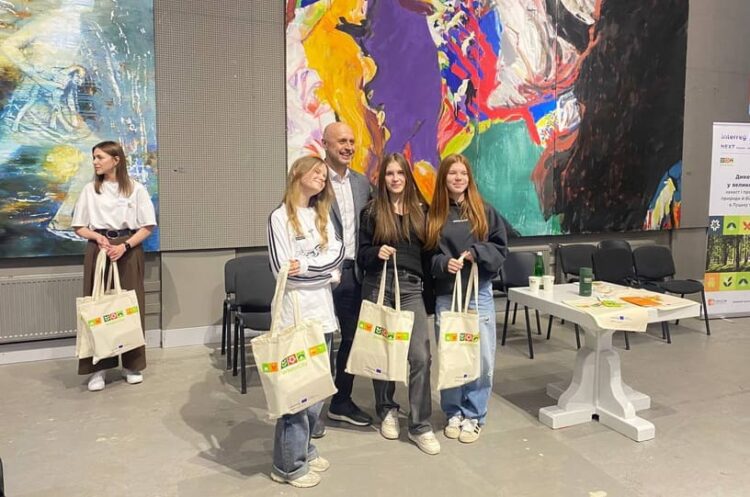 Uczniowie z Łucka przyjadą do Rzeszowa 1 - Polskie Radio Rzeszów Uczniowie z Łucka przyjadą do Rzeszowa