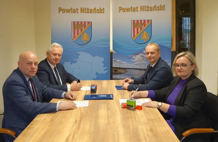 Ponad 50 osób z powiatu niżańskiego skorzysta z opieki wytchnieniowej