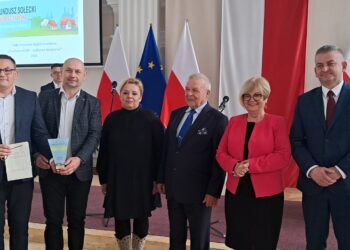 Najlepsze inicjatywy z funduszu sołeckiego wybrane. Wydrna zwycięzcą wojewódzkiego etapu konkursu