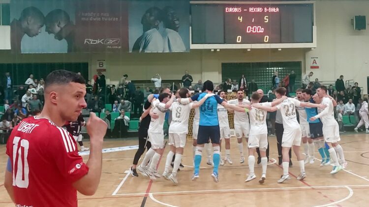 Eurobus Przemyśl odpada w ćwierćfinale po karnych [ZDJĘCIA]