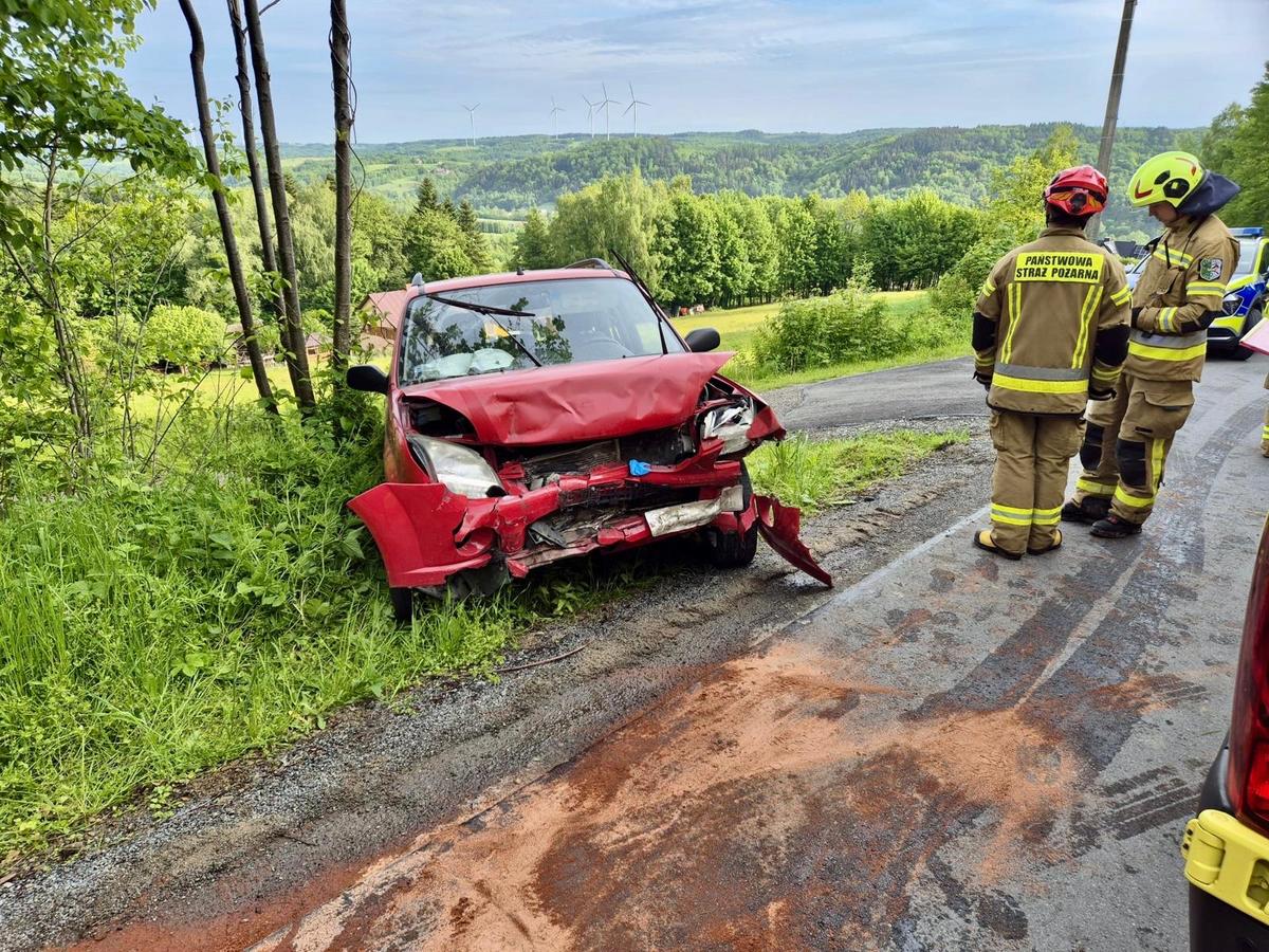 Wypadek w Hłudnie (aktualizacja) 7 - Polskie Radio Rzeszów Wypadek w Hłudnie (aktualizacja)