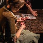 „Księga powrotu” - premiera w Teatrze Przedmieście - Polskie Radio Rzeszów