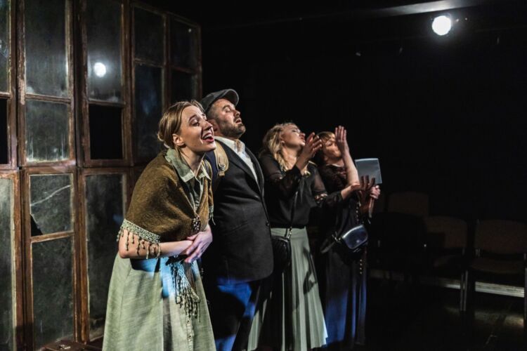 „Księga powrotu” – premiera w Teatrze Przedmieście