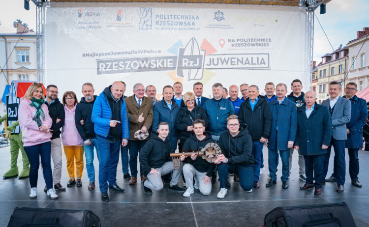 Studenci przejęli miasto – rozpoczęły się 30. Rzeszowskie Juwenalia. [ZDJĘCIA]