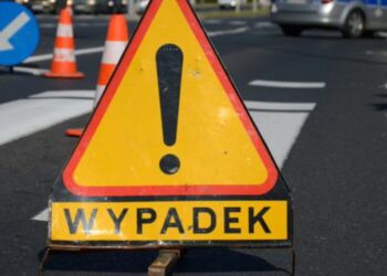 Wypadek w Wetlinie. Motocyklista zderzył się z samochodem osobowym