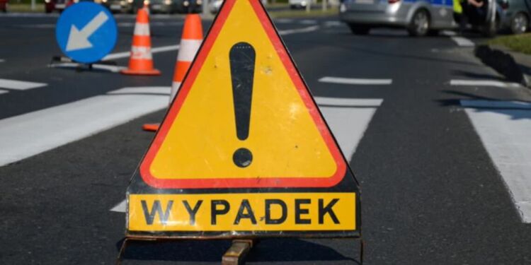 Wypadek w Wetlinie. Motocyklista zderzył się z samochodem osobowym 1 - Polskie Radio Rzeszów Wypadek w Wetlinie. Motocyklista zderzył się z samochodem osobowym