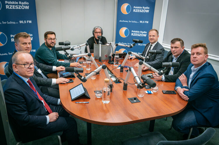 Powyborczy Podkarpacki Panel Polityczny 1 - Polskie Radio Rzeszów Powyborczy Podkarpacki Panel Polityczny