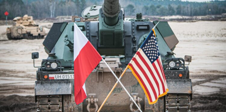 Dowódca sił zbrojnych USA dziękuje gminie Trzebownisko za gościnność 1 - Polskie Radio Rzeszów Dowódca sił zbrojnych USA dziękuje gminie Trzebownisko za gościnność