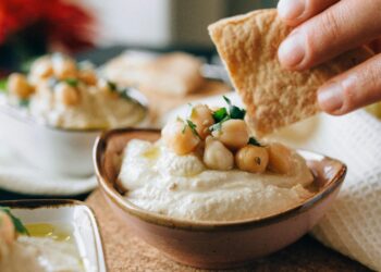 Humus, czyli powrót ciecierzycy na polskie stoły