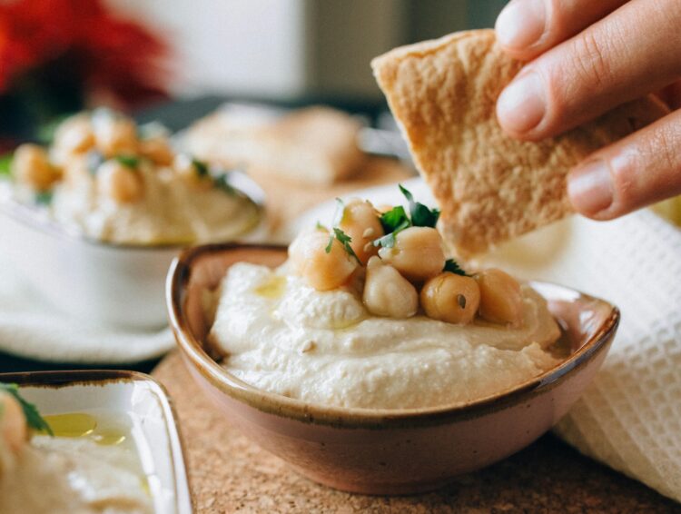 Humus, czyli powrót ciecierzycy na polskie stoły 1 - Polskie Radio Rzeszów Humus, czyli powrót ciecierzycy na polskie stoły