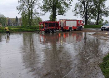 Meteorolodzy ostrzegają przed lokalnymi podtopieniami