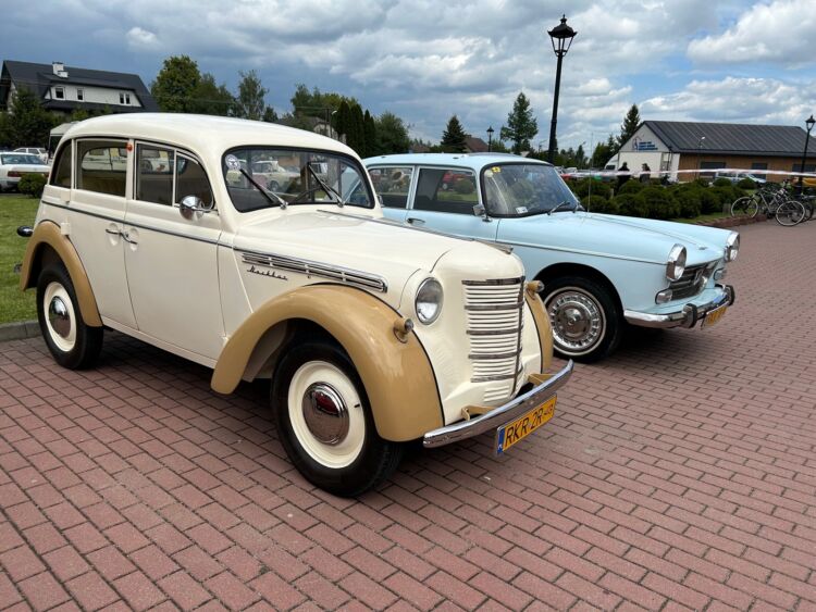 Stare pojazdy i silniki w Besku. Za nami VII Bieszczadzka Brama [ZDJĘCIA]