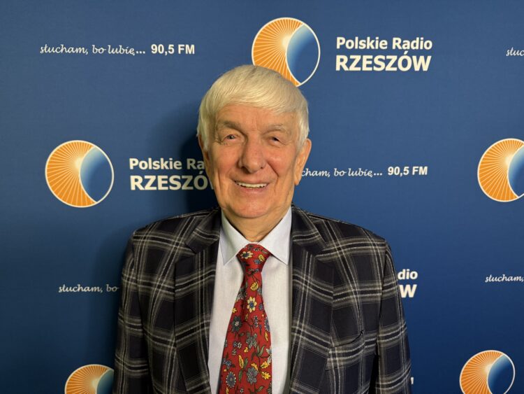 Mieczysław Janowski o rocznicy wstąpienia Polski do Unii Europejskiej 1 - Polskie Radio Rzeszów Mieczysław Janowski o rocznicy wstąpienia Polski do Unii Europejskiej