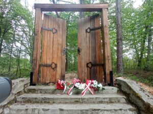 Uroczystości Upamiętniające Mieczysława Żarskiego w Woli Ocieckiej - Polskie Radio Rzeszów