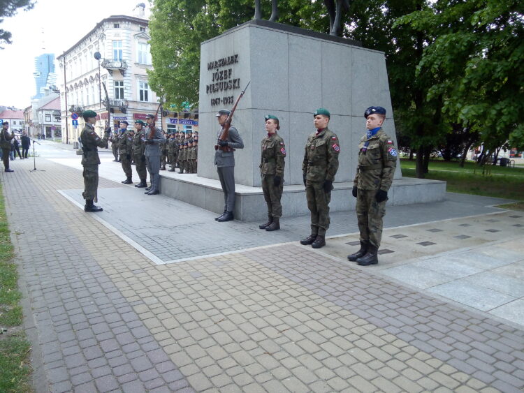 Rzeszów: zakończyły się obchody 90-tej rocznicy śmierci Józefa Piłsudskiego [ZDJĘCIA]