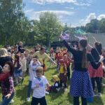 Kolorowy przemarsz, zadania i odznaki – Przedszkolada 2025 7 - Polskie Radio Rzeszów Kolorowy przemarsz, zadania i odznaki – Przedszkolada 2025 - Polskie Radio Rzeszów