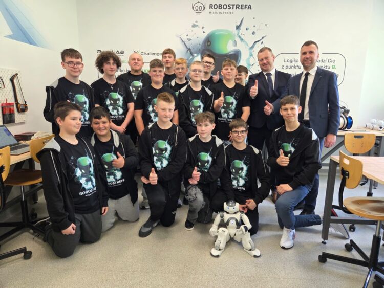 RoboSTREFA – nowa pracownia robotyki w SP nr 1 w Jaśle już działa [ZDJĘCIA]