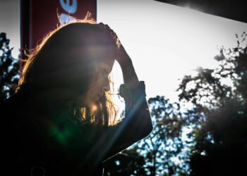 Kolejne kobiety oszukane przez fałszywych amerykańskich żołnierzy