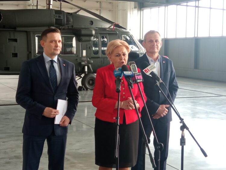 Kontrakt Branżowy dla lotnictwa w Polsce 1 - Polskie Radio Rzeszów Kontrakt Branżowy dla lotnictwa w Polsce