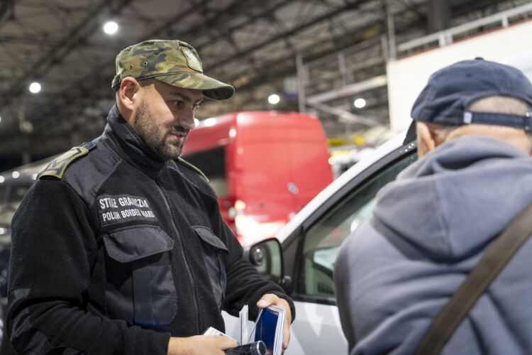 Podrobiony dokument kosztował Ukraińca więzienie i powrót na Ukrainę