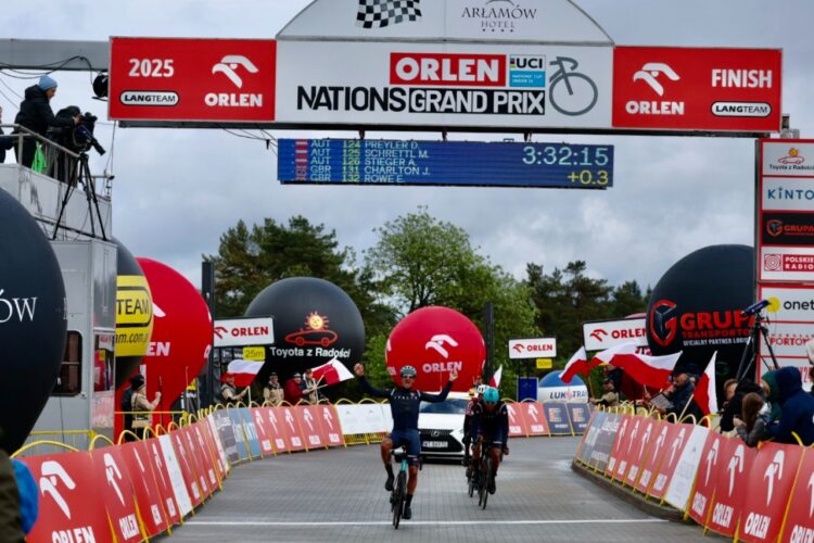 Włosi najlepsi w deszczu. Mellano wygrywa 2. etap ORLEN Wyścigu Narodów 1 - Polskie Radio Rzeszów Włosi najlepsi w deszczu. Mellano wygrywa 2. etap ORLEN Wyścigu Narodów