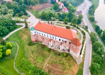 Zamek w Sandomierzu czekają duże zmiany. Podpisano umowę