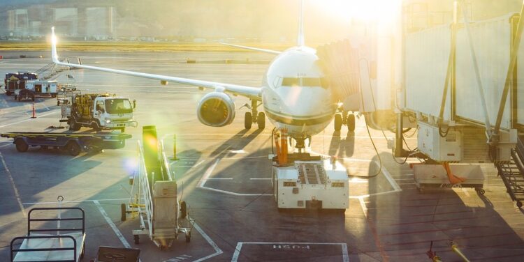 Izrael/Pocisk balistyczny rebeliantów Huti uderzył w okolice lotniska Ben Guriona